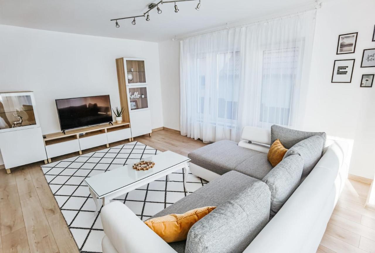 Silver Eden Apartments 克卢日-纳波卡 外观 照片