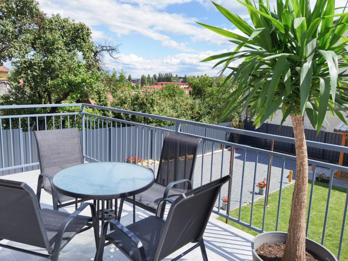 Silver Eden Apartments 克卢日-纳波卡 外观 照片