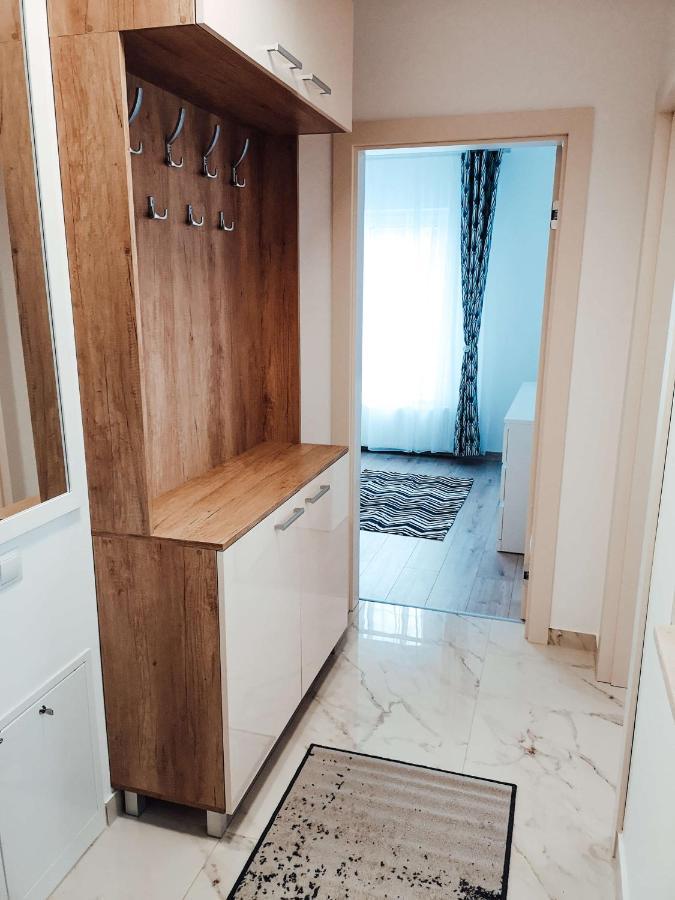 Silver Eden Apartments 克卢日-纳波卡 外观 照片